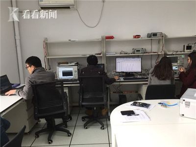 复旦大学科研团队突破芯片技术，太空垃圾网络化处理实现“变废为宝”